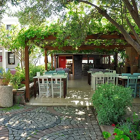 Yasu Tenados Hotel Bozcaada