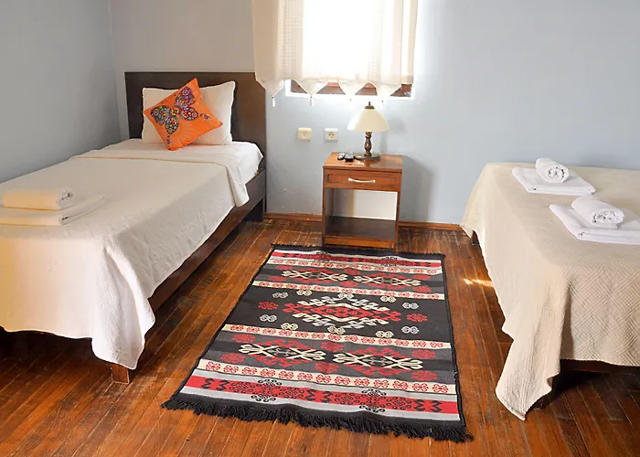 Hotel Yasu Tenados 2*