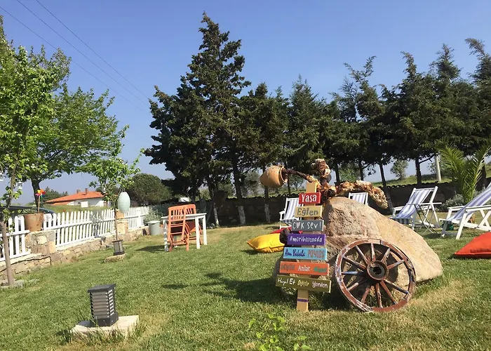 Yasu Tenados فندق